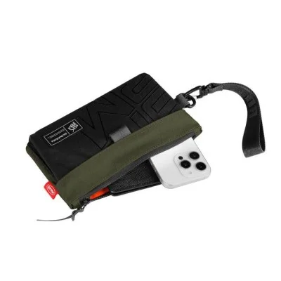 Skinarma Clutch Jager - Olive